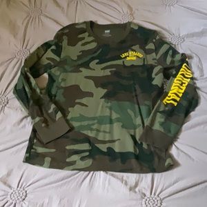 Levi’s Long Sleeve